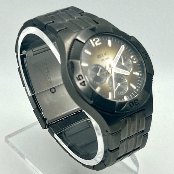 Relic Garrett All Stainless Steel Round Gray Black Men’s Sports Watch Working - Picture 3 of 8